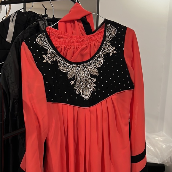 Gorgeous Shalwar Kameez - Picture 3 of 4